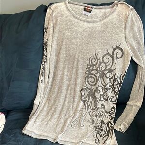 Harley Davidson long sleeve tee.
